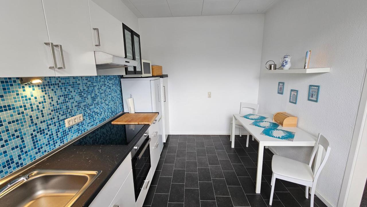 Appartement Vanille, Ferienwohnung Mit Eigenem Eingang, Wie Ein Kleines Haus Bad Salzuflen Exterior photo